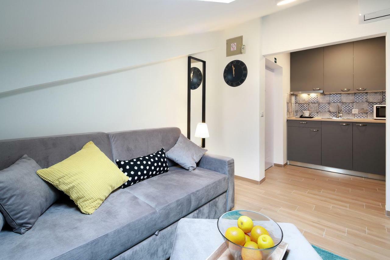 Nelly Apartment ริเยกา ภายนอก รูปภาพ